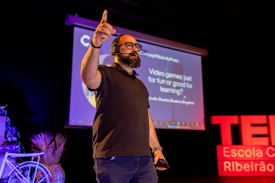 Palestra corporativa gravada em evento